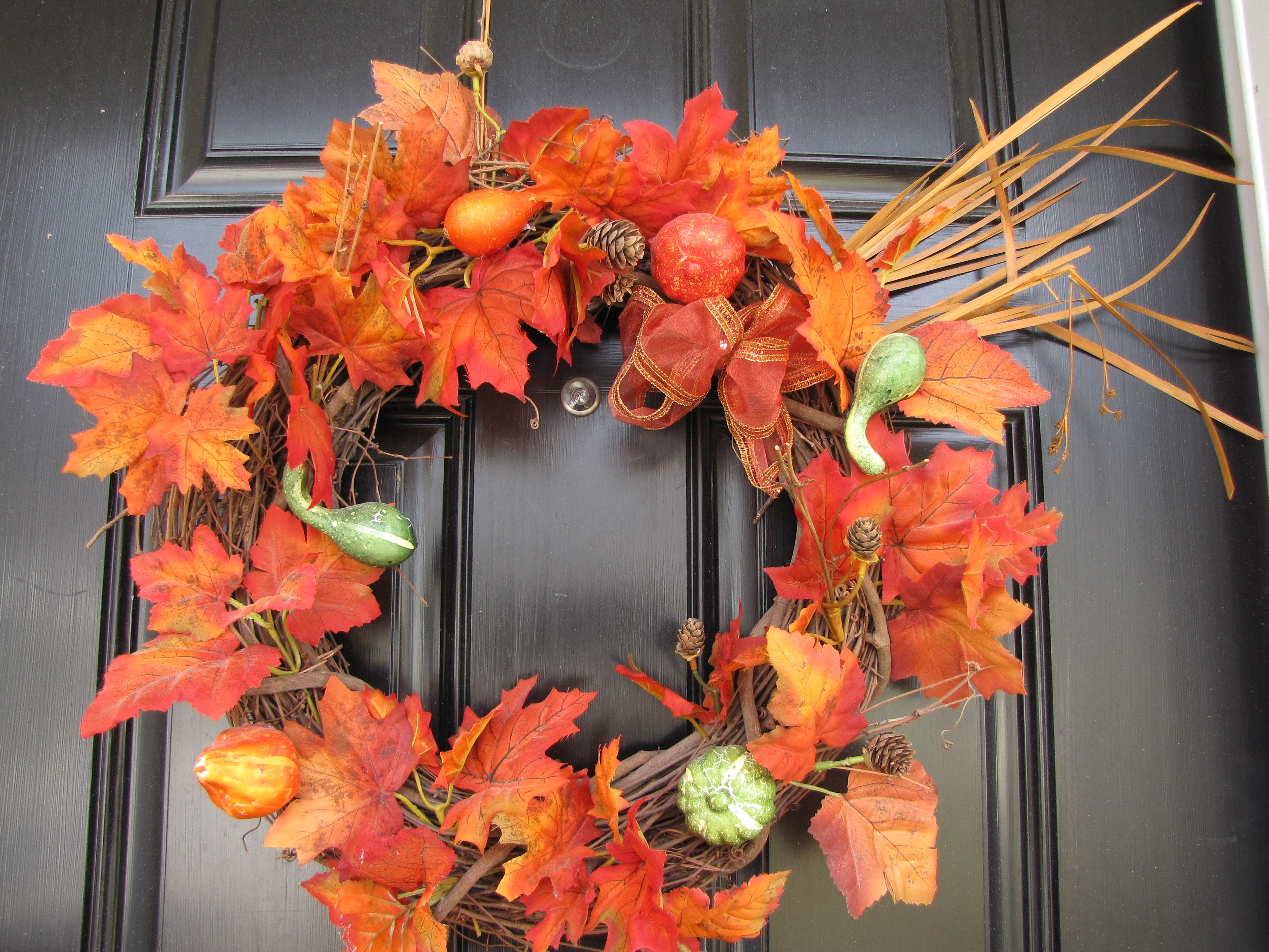 DIY Mailbox Swag & Wreath for Fall | Gathered in the Kitchen