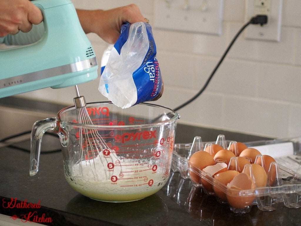 No Fail 3 Ingredient Royal Icing